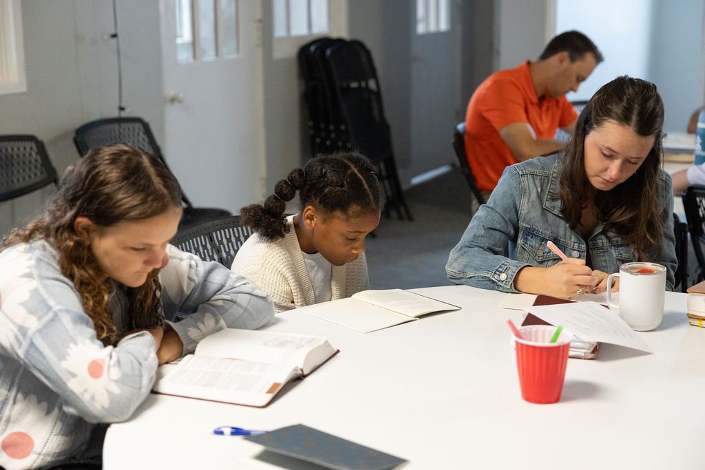 StudentMinistry-GirlsStudy